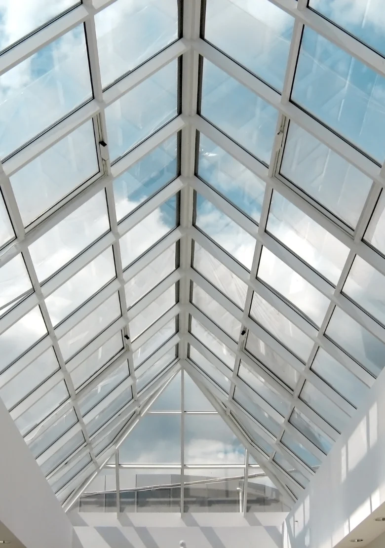 10mm Clear Acrylic (Perspex) Sheeting - Extruded - Image 5