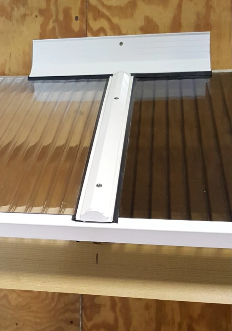 25mm 7 Xwall Polycarbonate Sheeting - Clear - Image 7